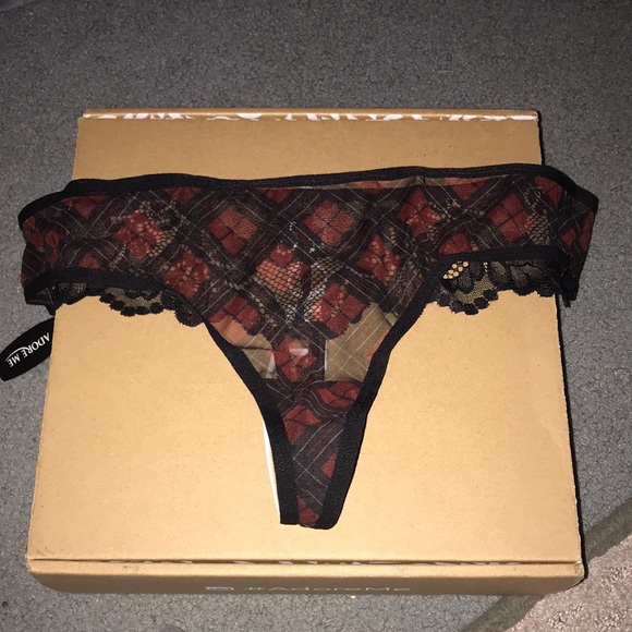 Woman’s thong underwear (x3) - Picture 6 of 7